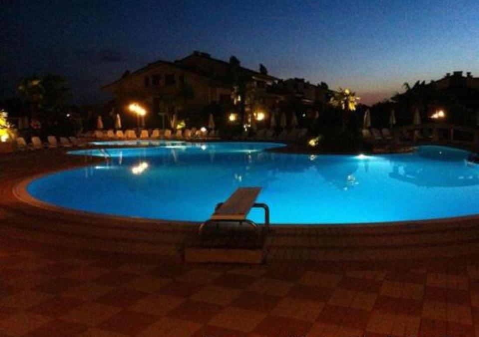 Ferienwohnung Casa Lorenzo Desenzano del Garda Exterior foto